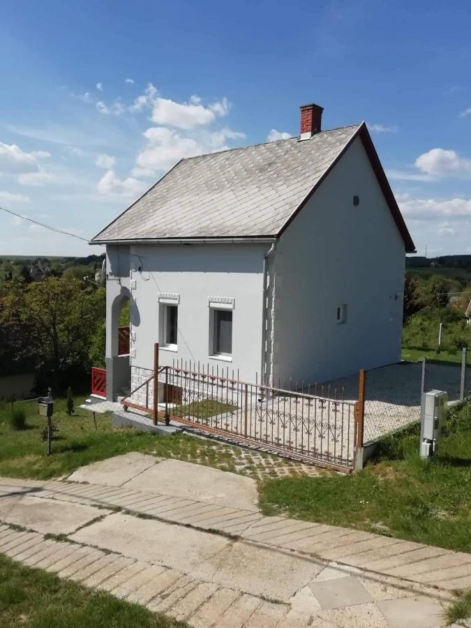 Vila Marvel-Nyaralo Igal Exteriér fotografie