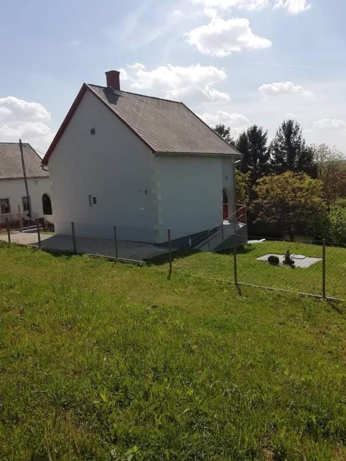 Vila Marvel-Nyaralo Igal Exteriér fotografie